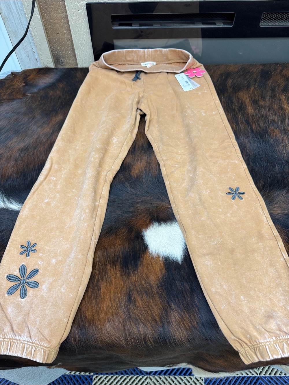 Kids Tan Sweatpants with Flower Embroidery